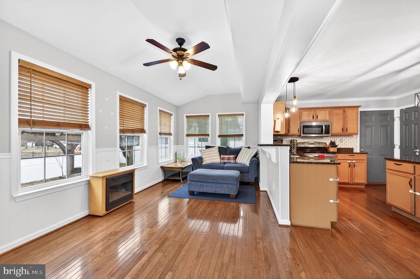 218 Camelot Drive photo 13