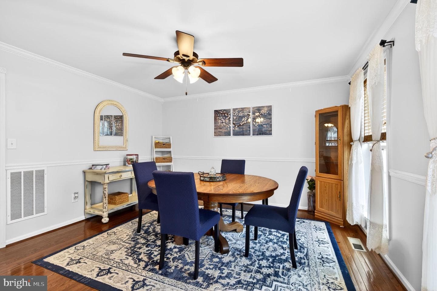218 Camelot Drive photo 19