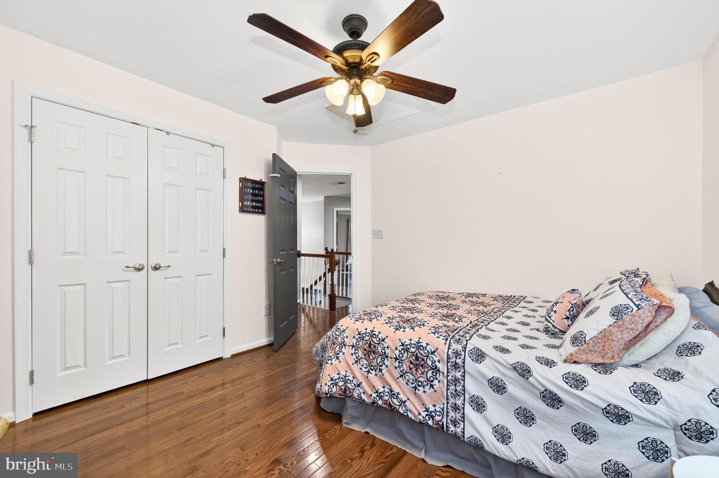 218 Camelot Drive photo 33