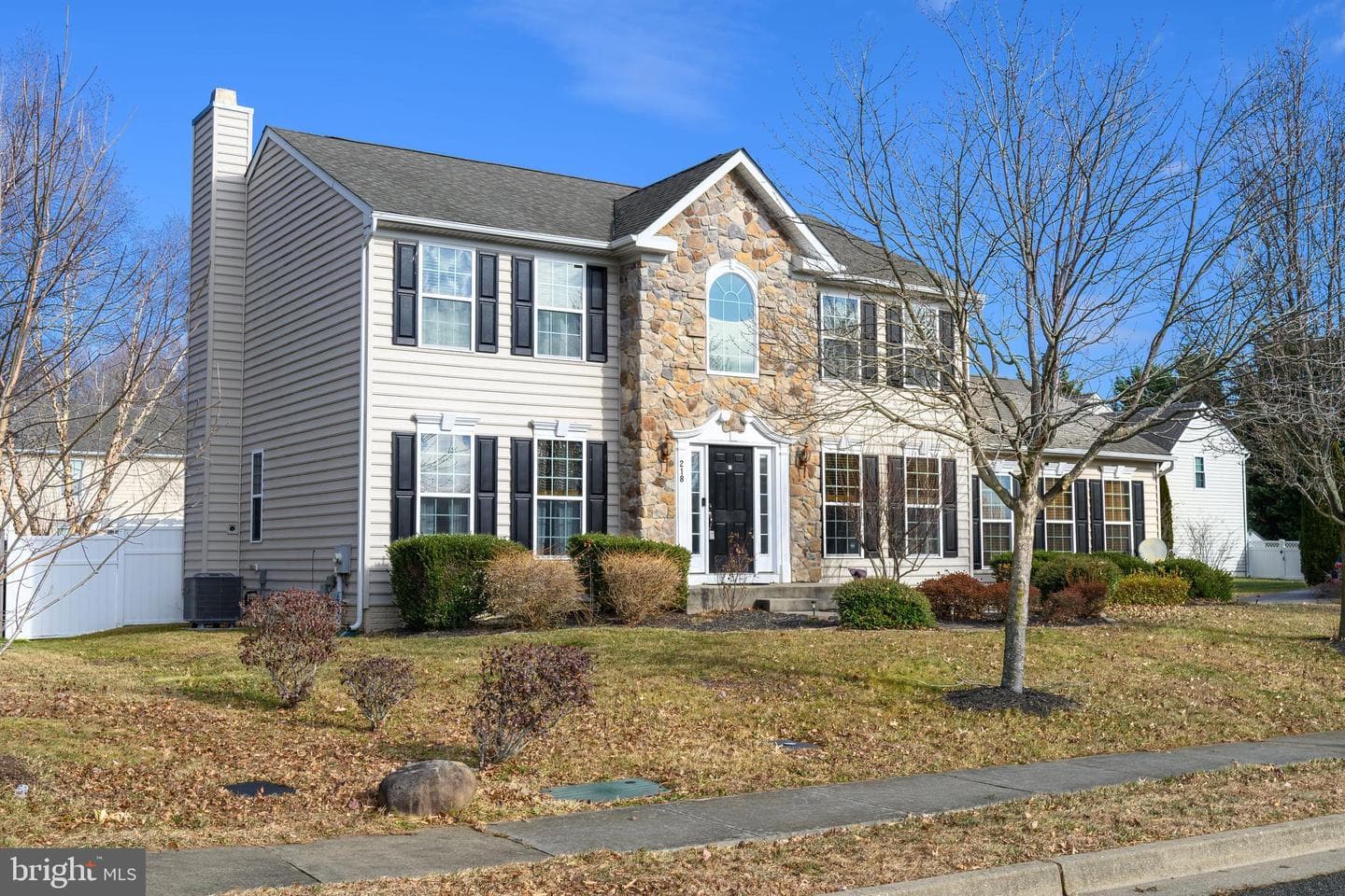 218 Camelot Drive photo 43