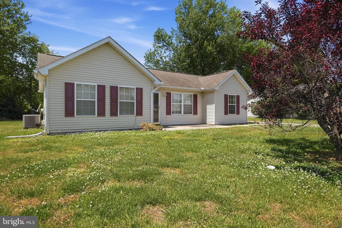 25044 Travis Trail, Worton