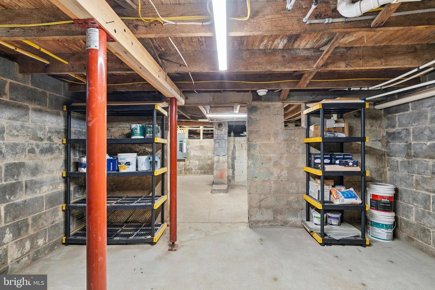 109 S College Avenue photo 19
