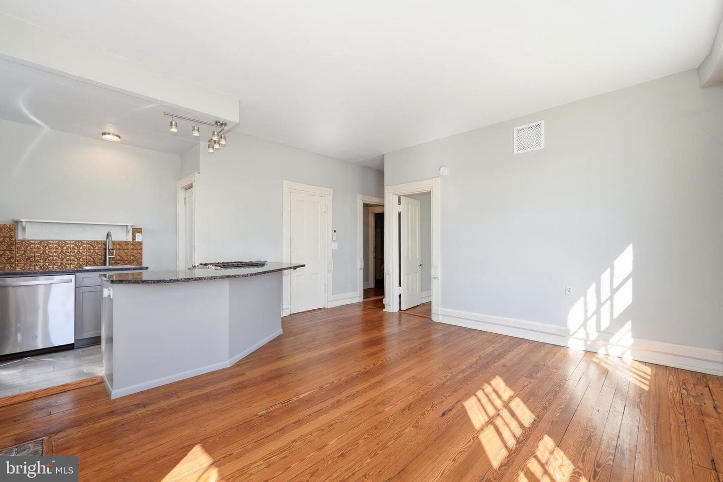 117 Water Street N #1a, 1b, 2a, & 2b photo 61