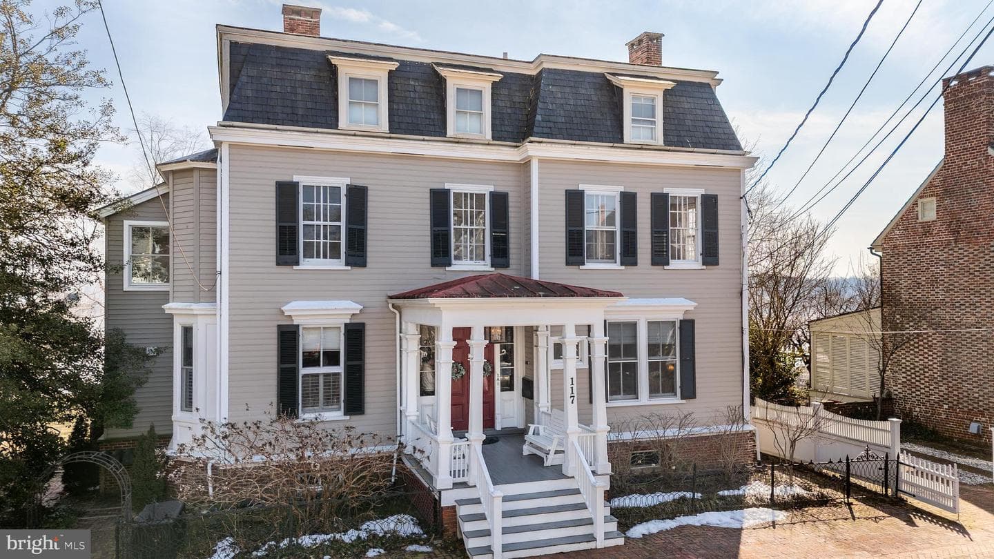 117 Water Street N #2b, Chestertown