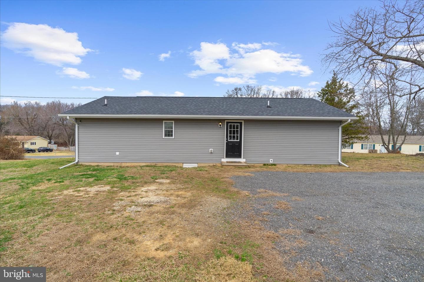 301 Lincoln Drive photo 23