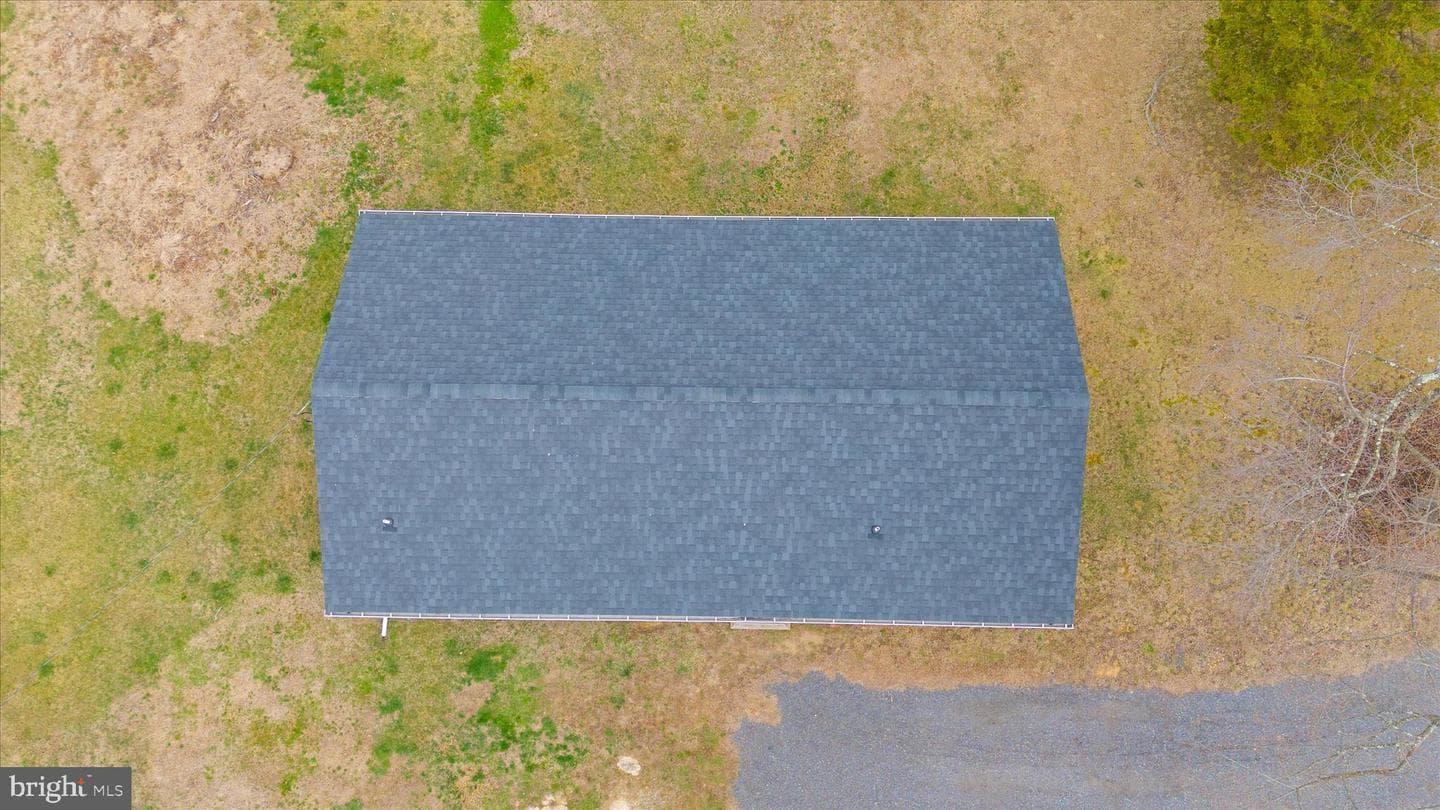 301 Lincoln Drive photo 27