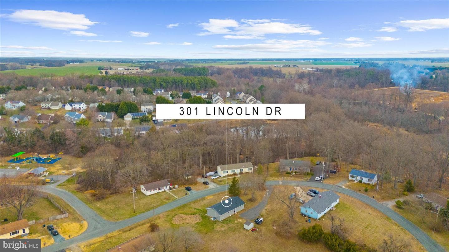 301 Lincoln Drive photo 38