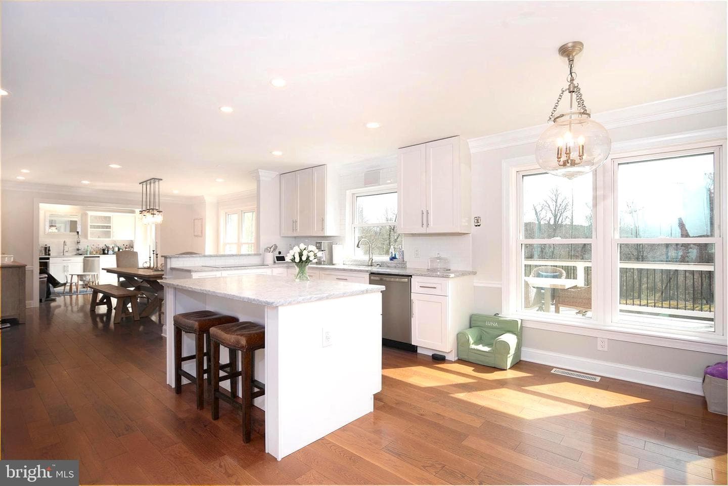 8276 Broad Neck Road photo 11