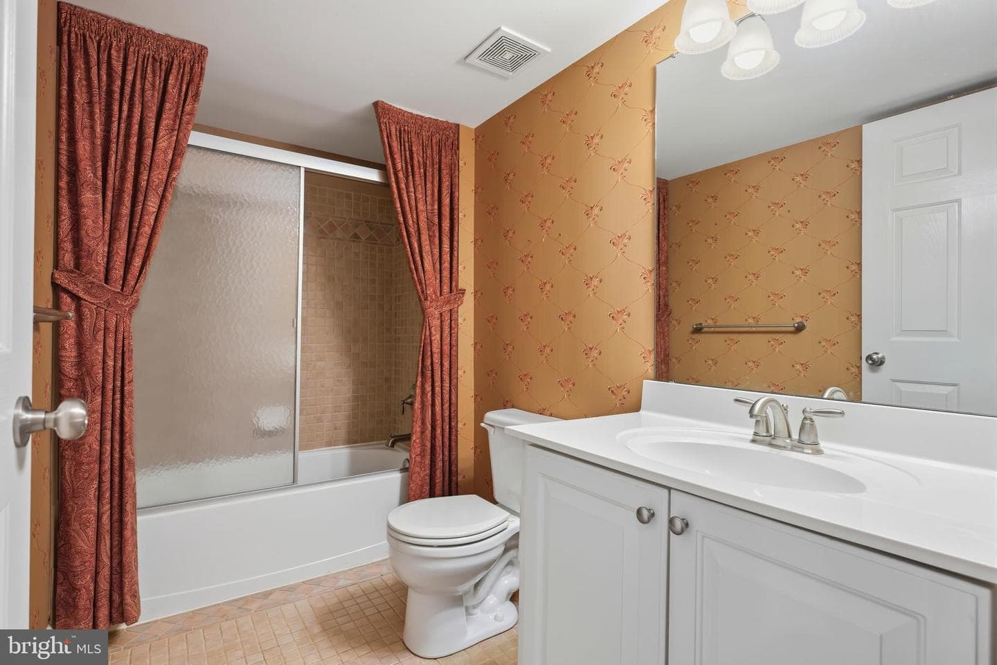 103 Sutton Way photo 49