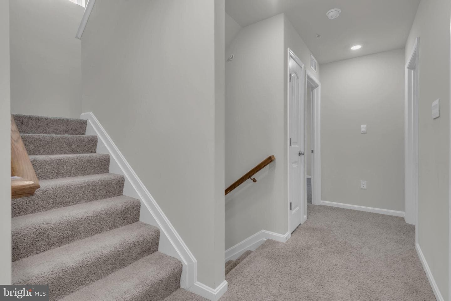 107 Flying Cloud Drive photo 19