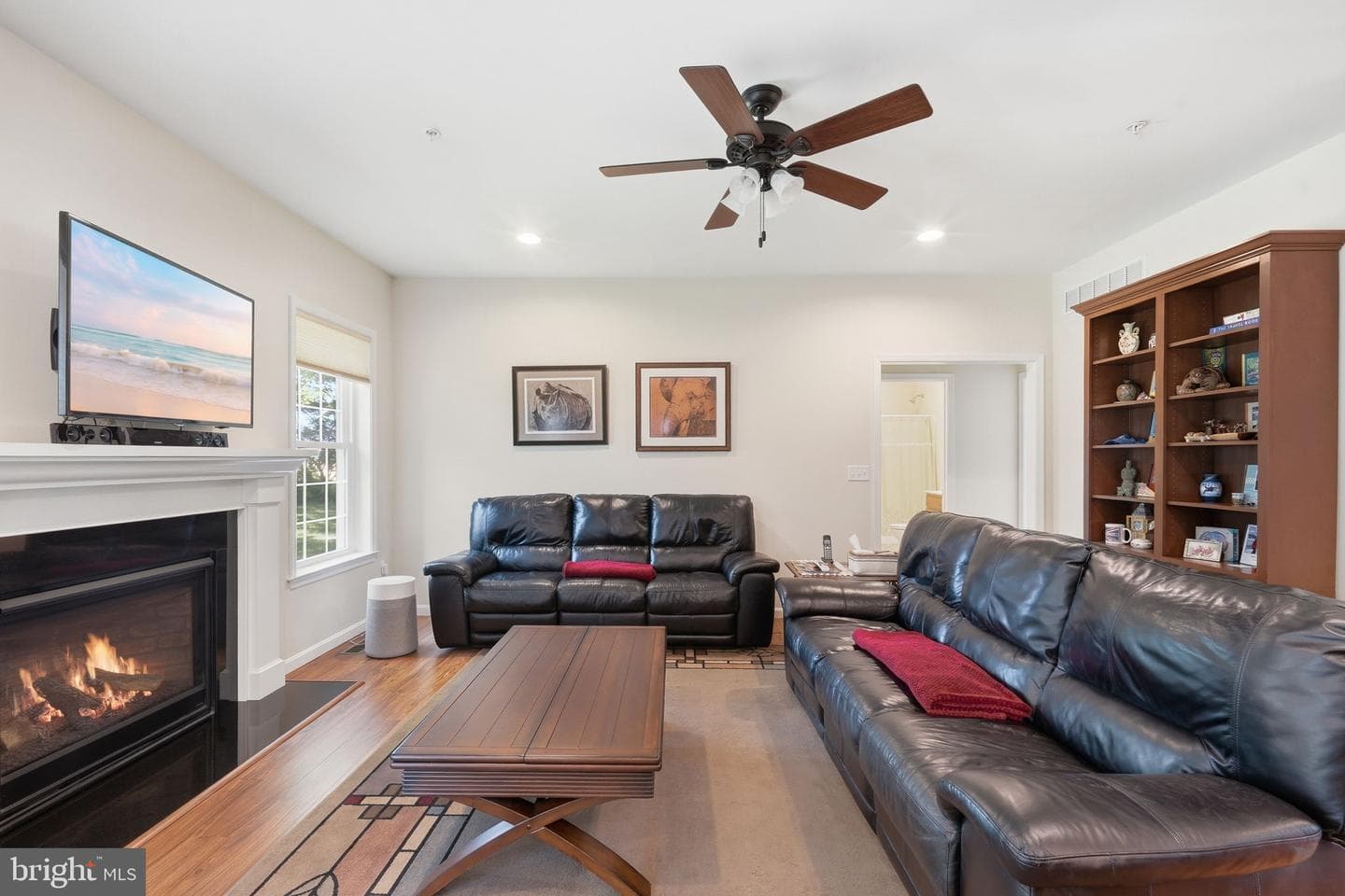 1014 Twin Court photo 13