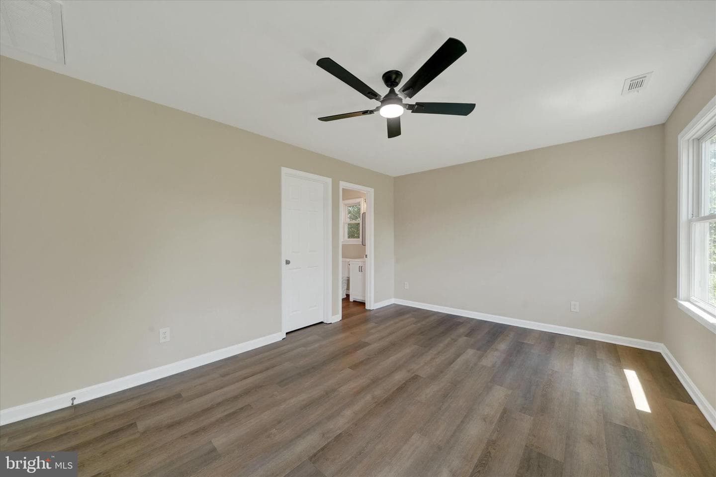 11054 Austin Lane photo 16