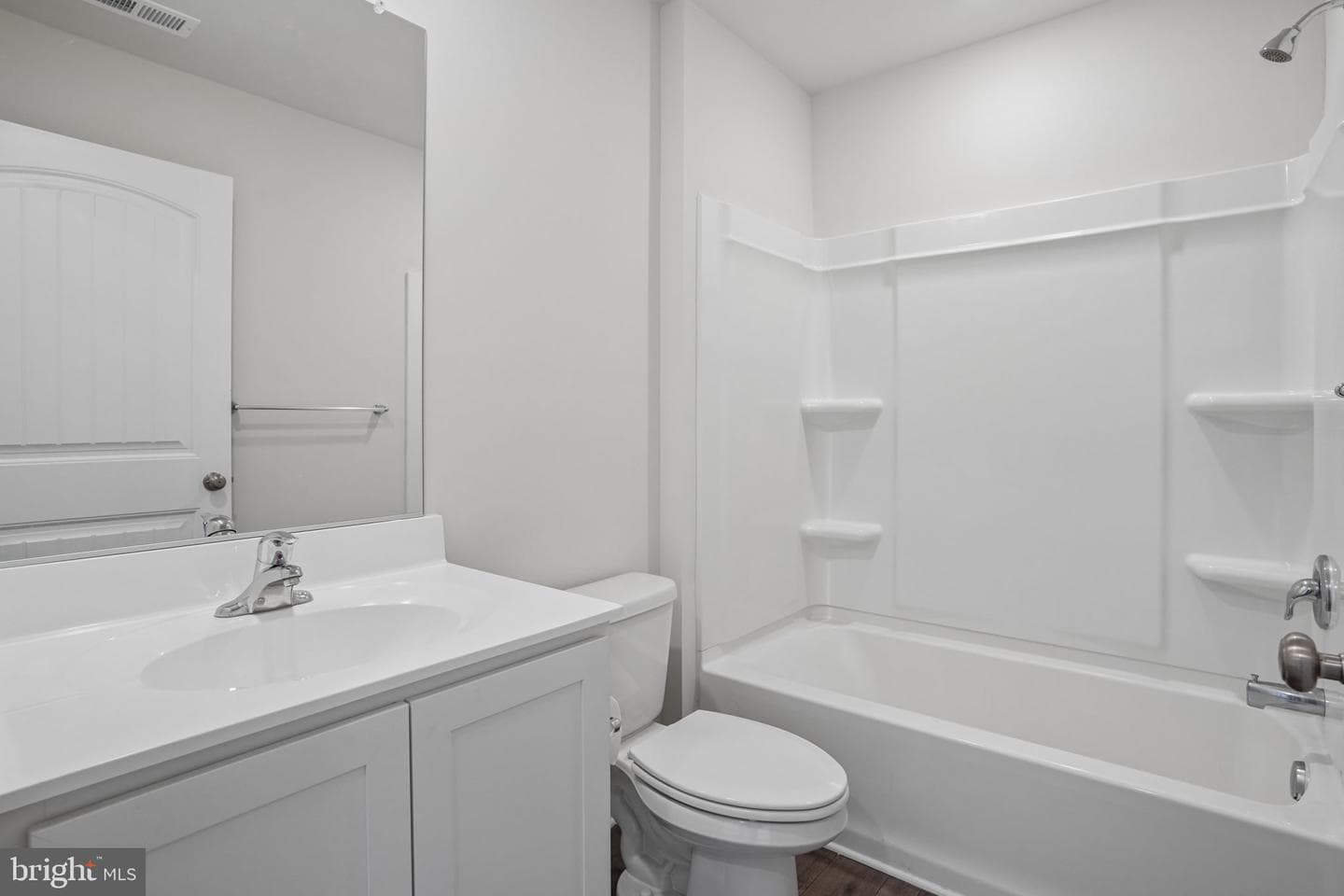 102 Flying Cloud Drive photo 33