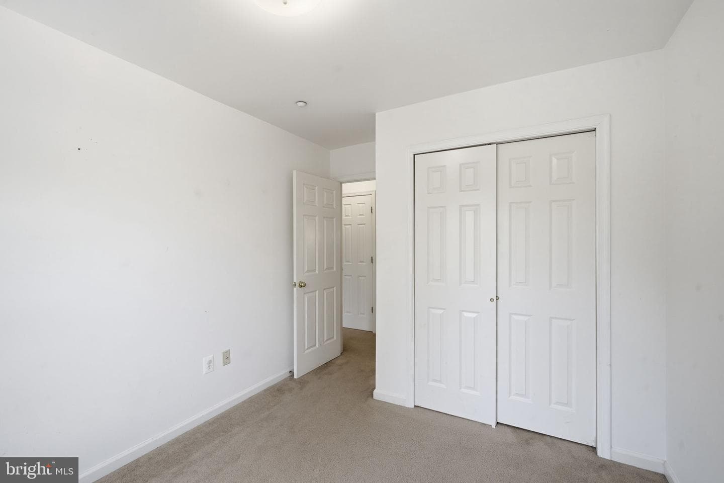 104 Acorn Drive photo 18
