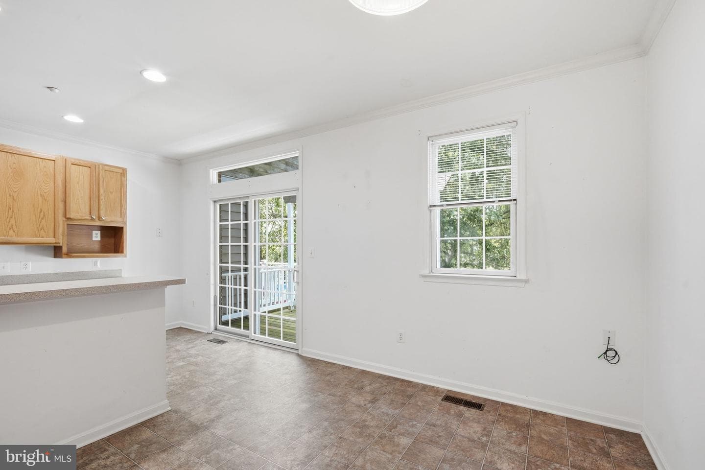 104 Acorn Drive photo 8
