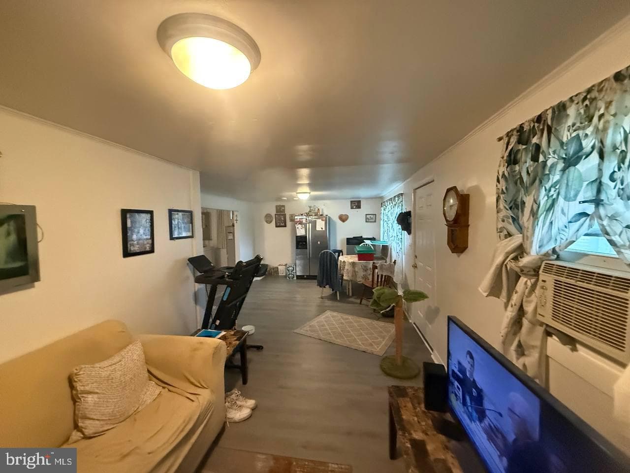 21899 Lovers Lane photo 6