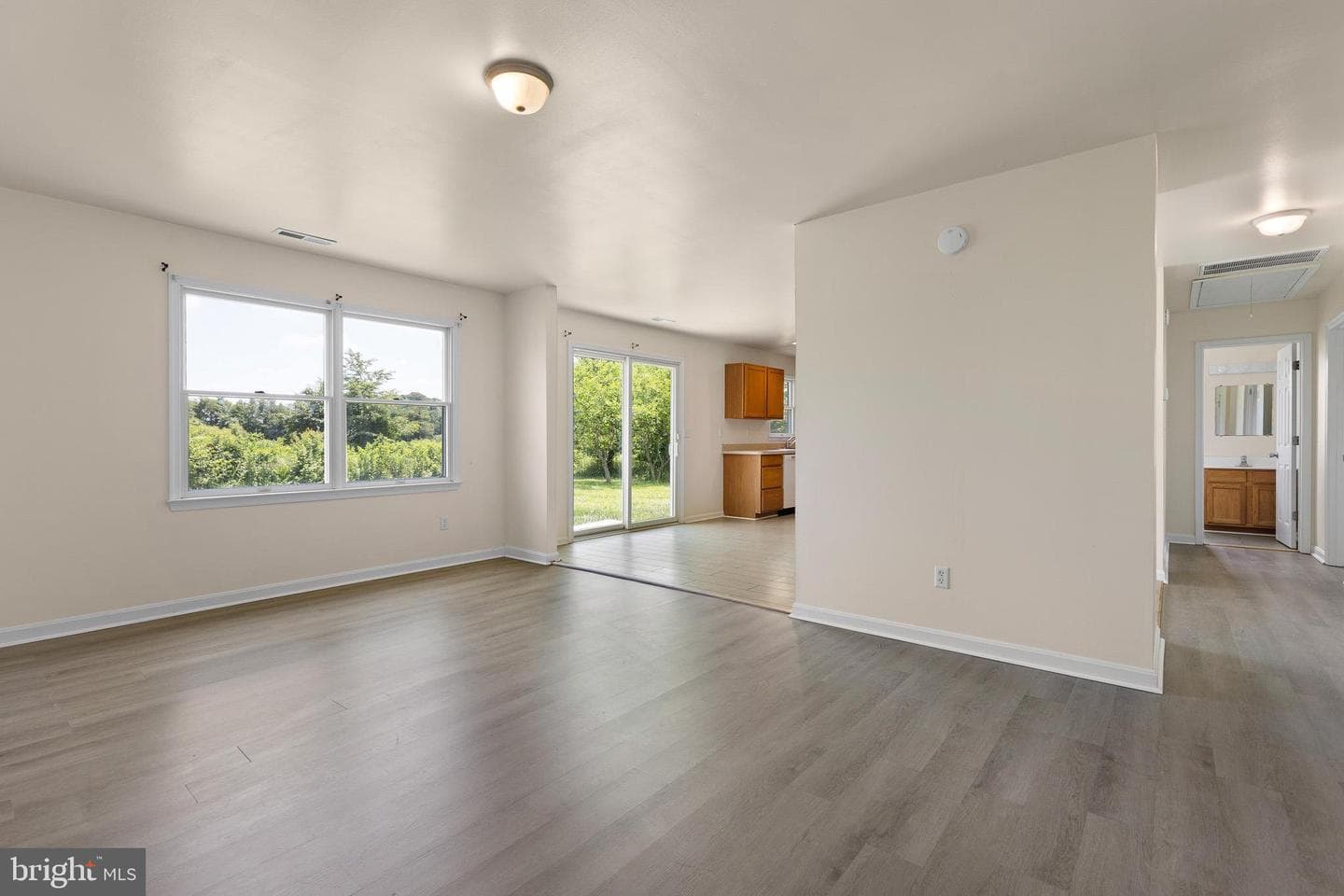 25003 Heather Lane photo 9