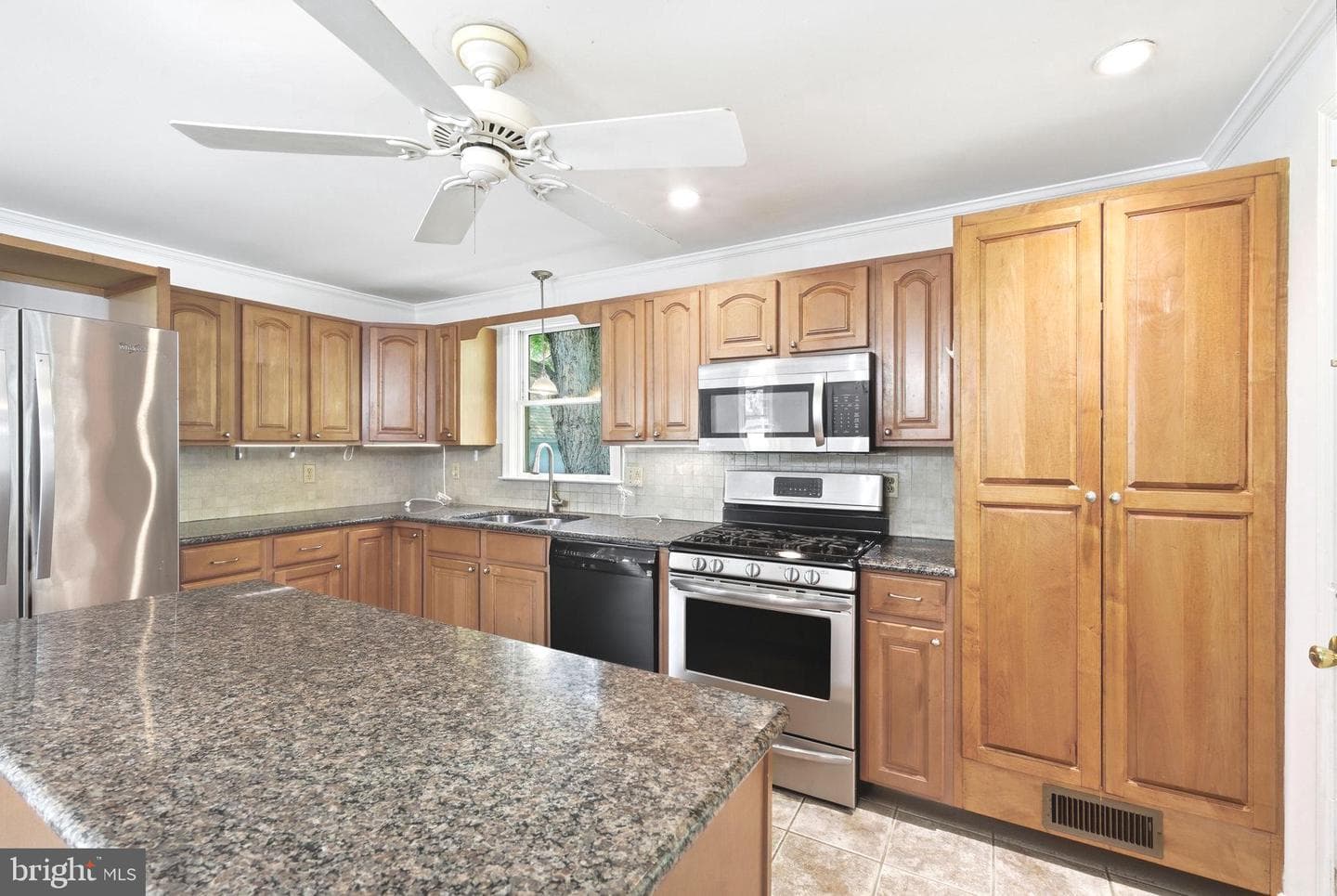 10720 Foreston Road photo 4
