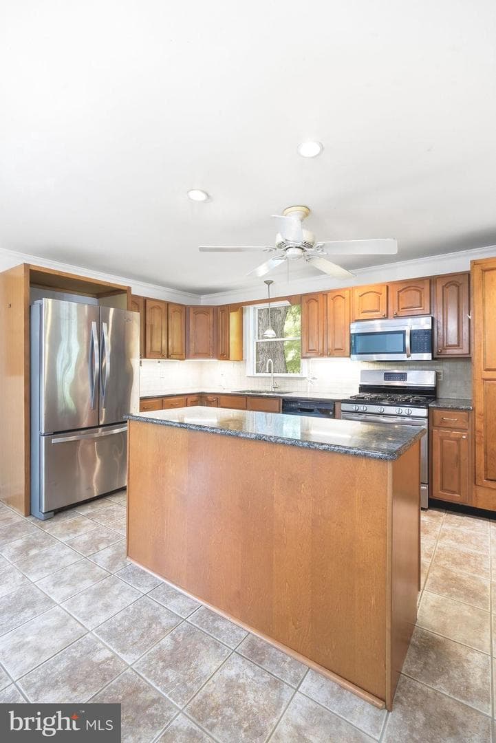 10720 Foreston Road photo 6