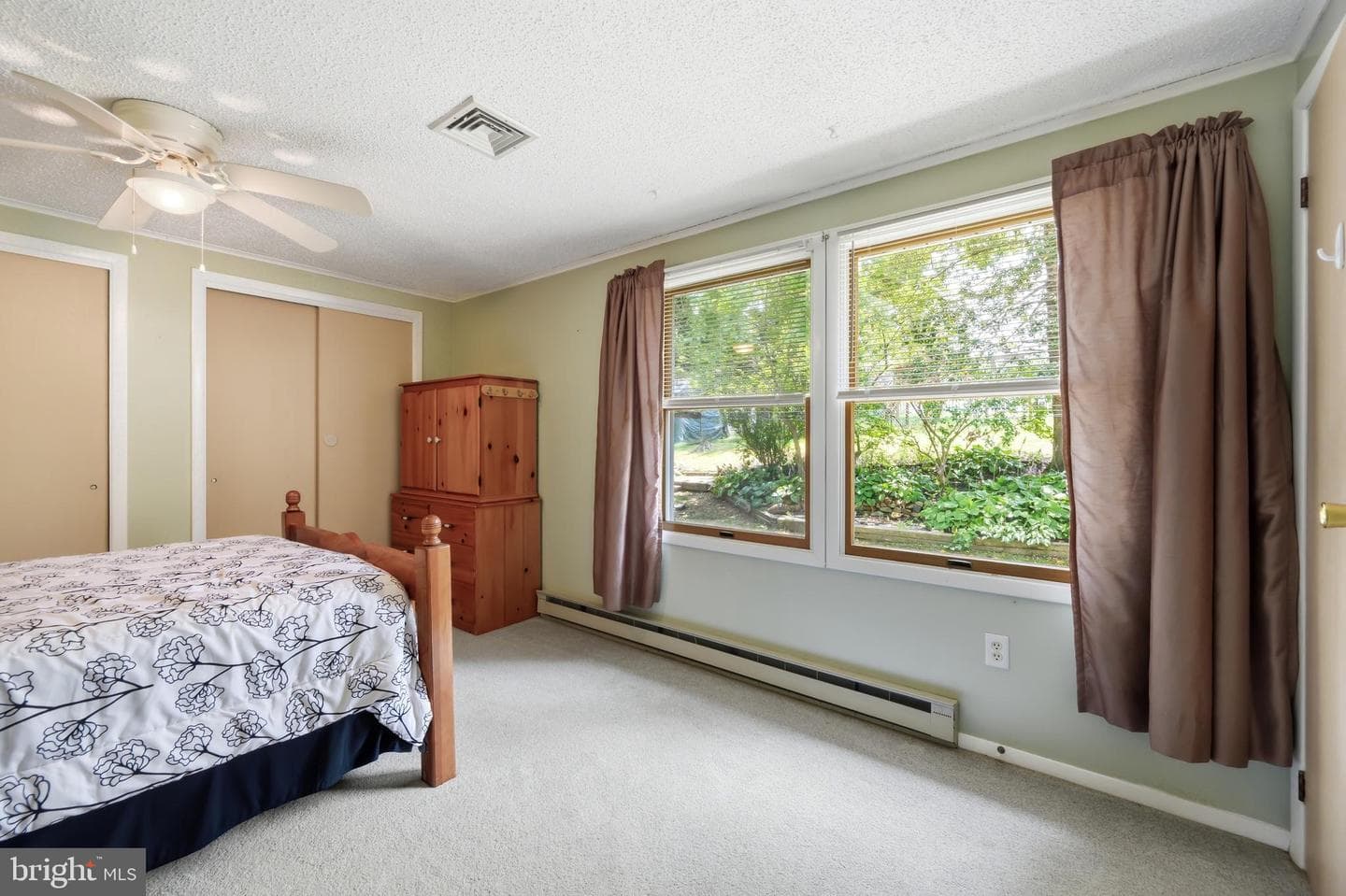 200 Manor Avenue photo 21