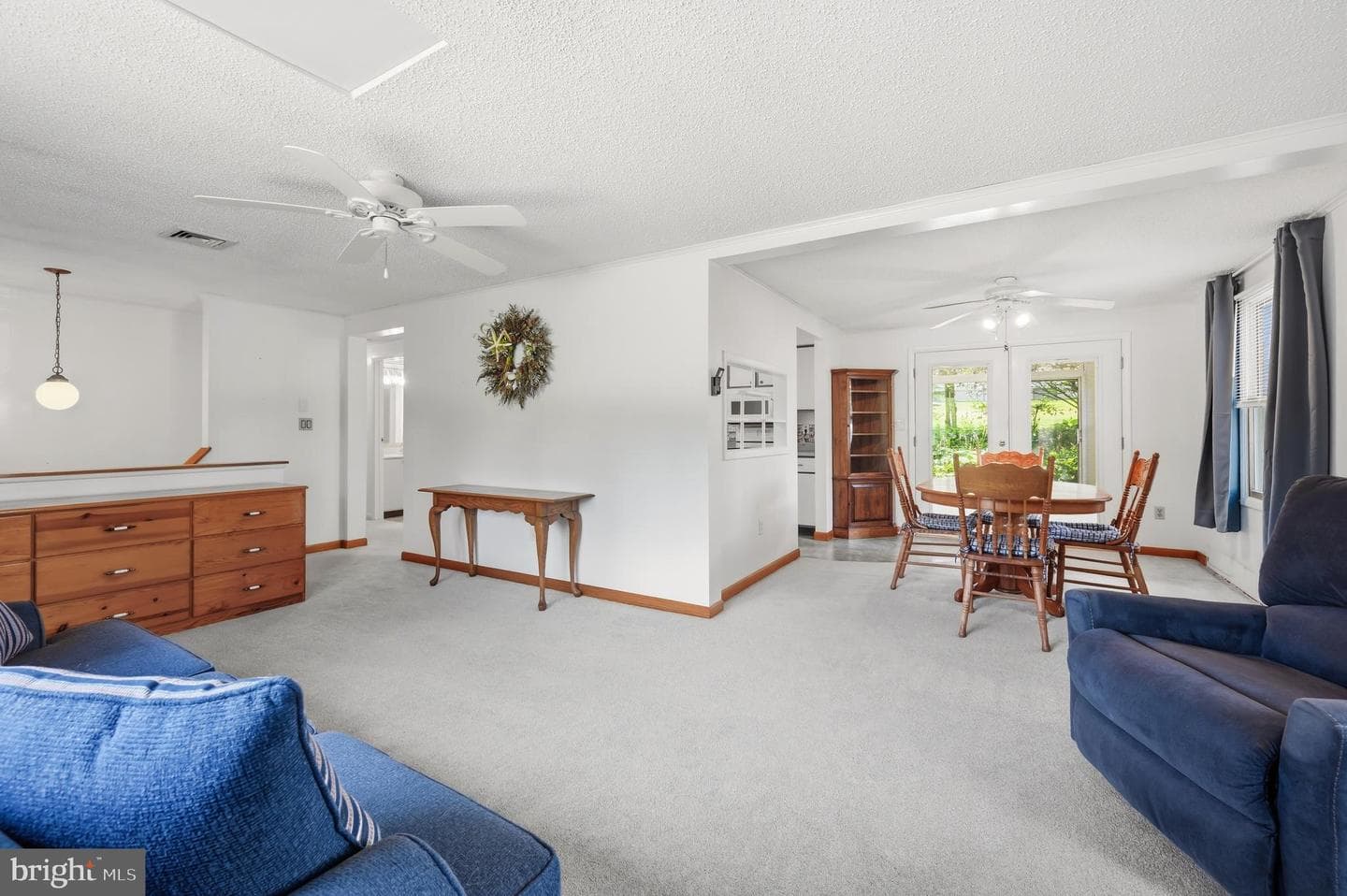 200 Manor Avenue photo 7