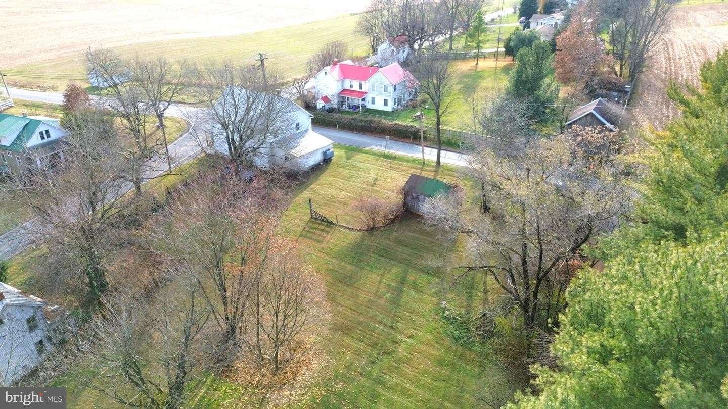 26506 Clarksburg Road photo 12