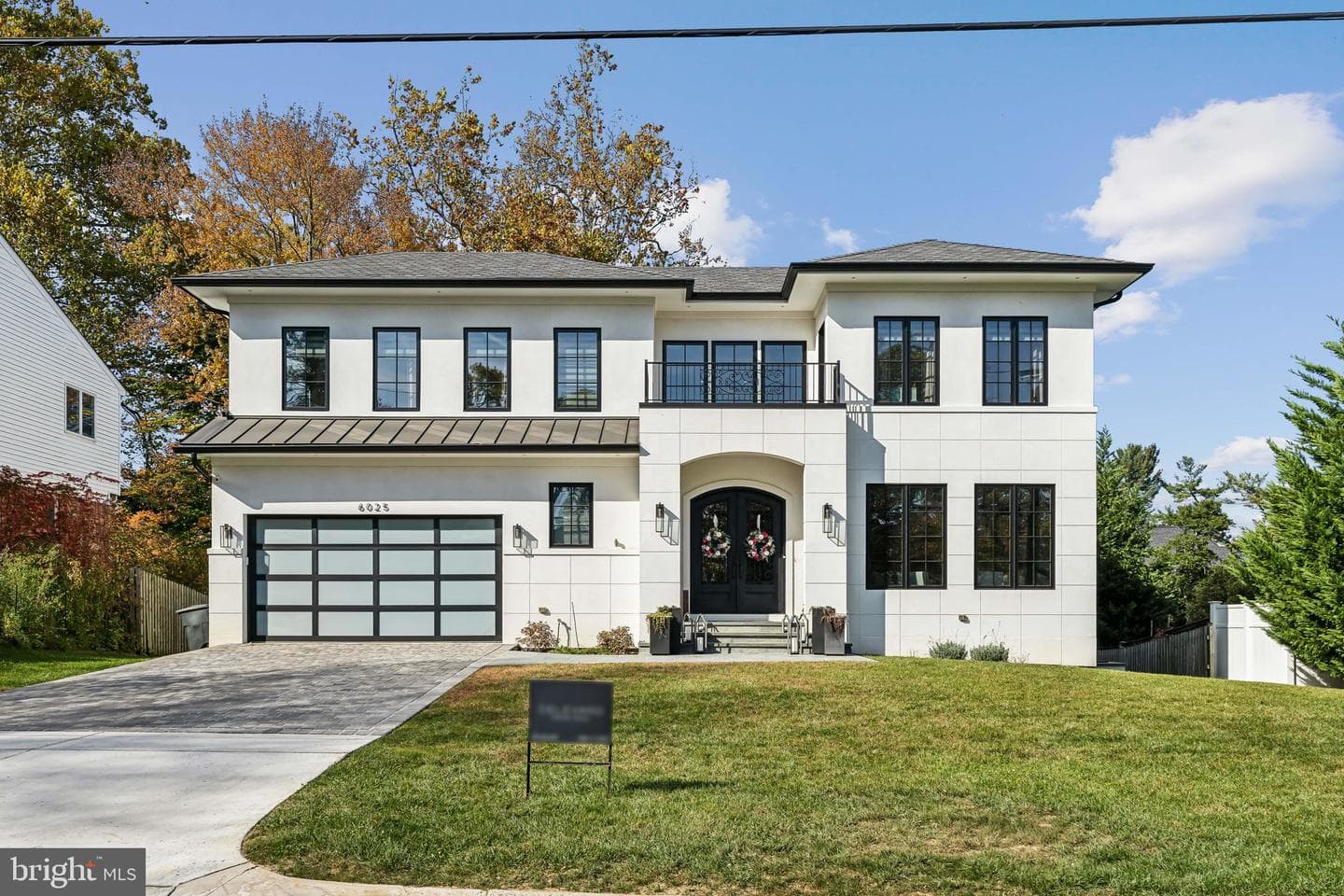 6025 Avon Dr, Bethesda