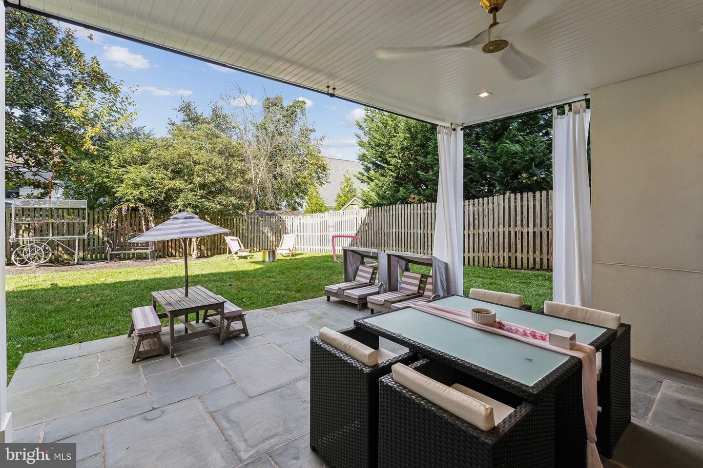 6025 Avon Dr photo 38