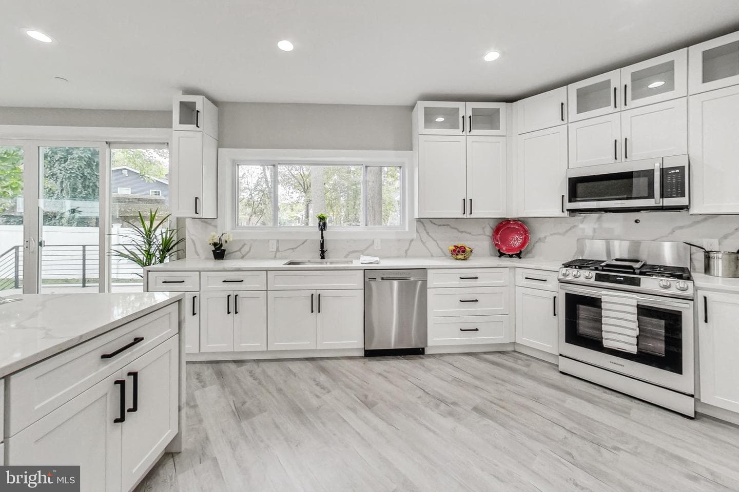 2932 University Boulevard W photo 13