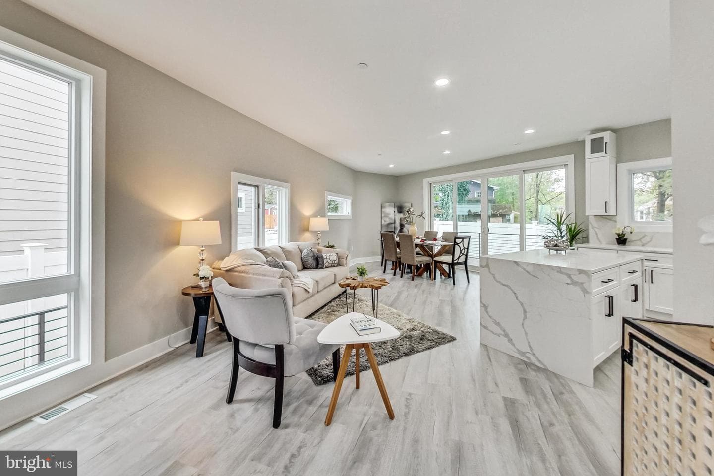 2932 University Boulevard W photo 6