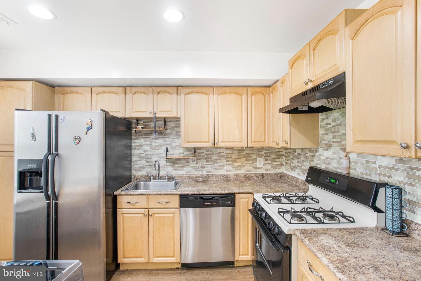 788 Quince Orchard Boulevard #201 photo 10