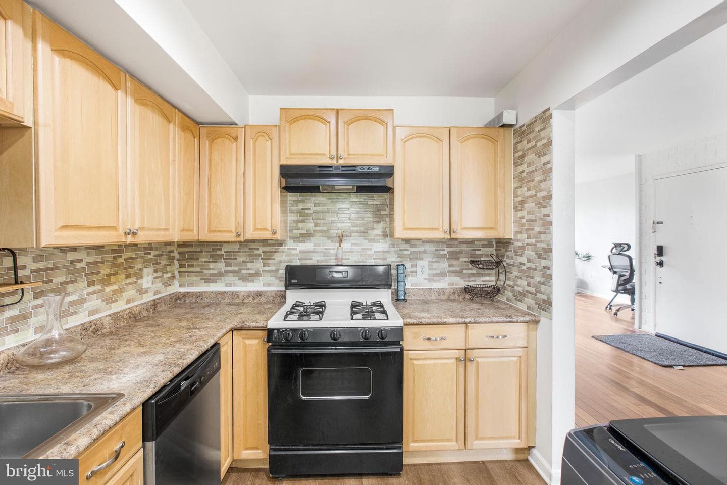788 Quince Orchard Boulevard #201 photo 12