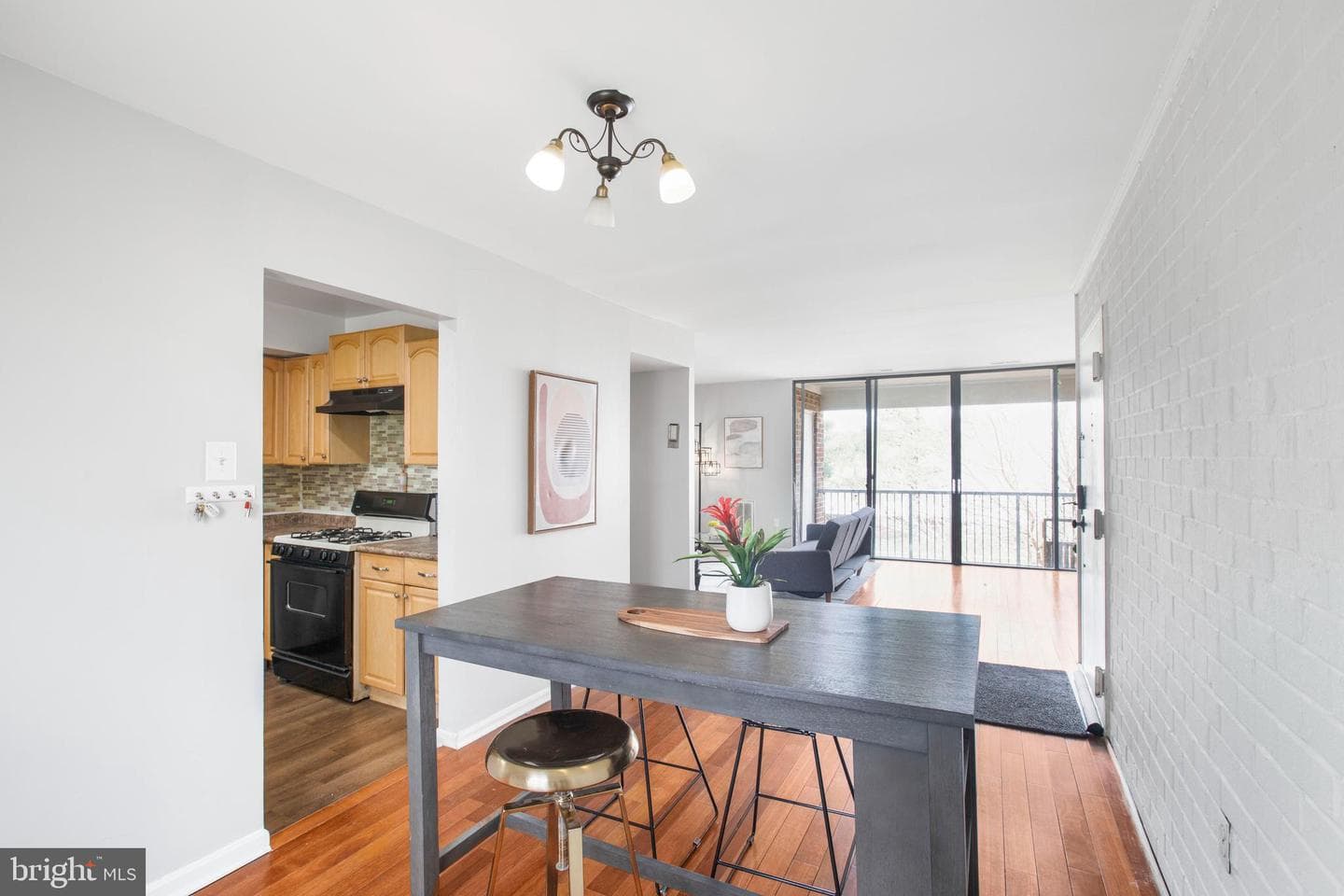 788 Quince Orchard Boulevard #201 photo 9