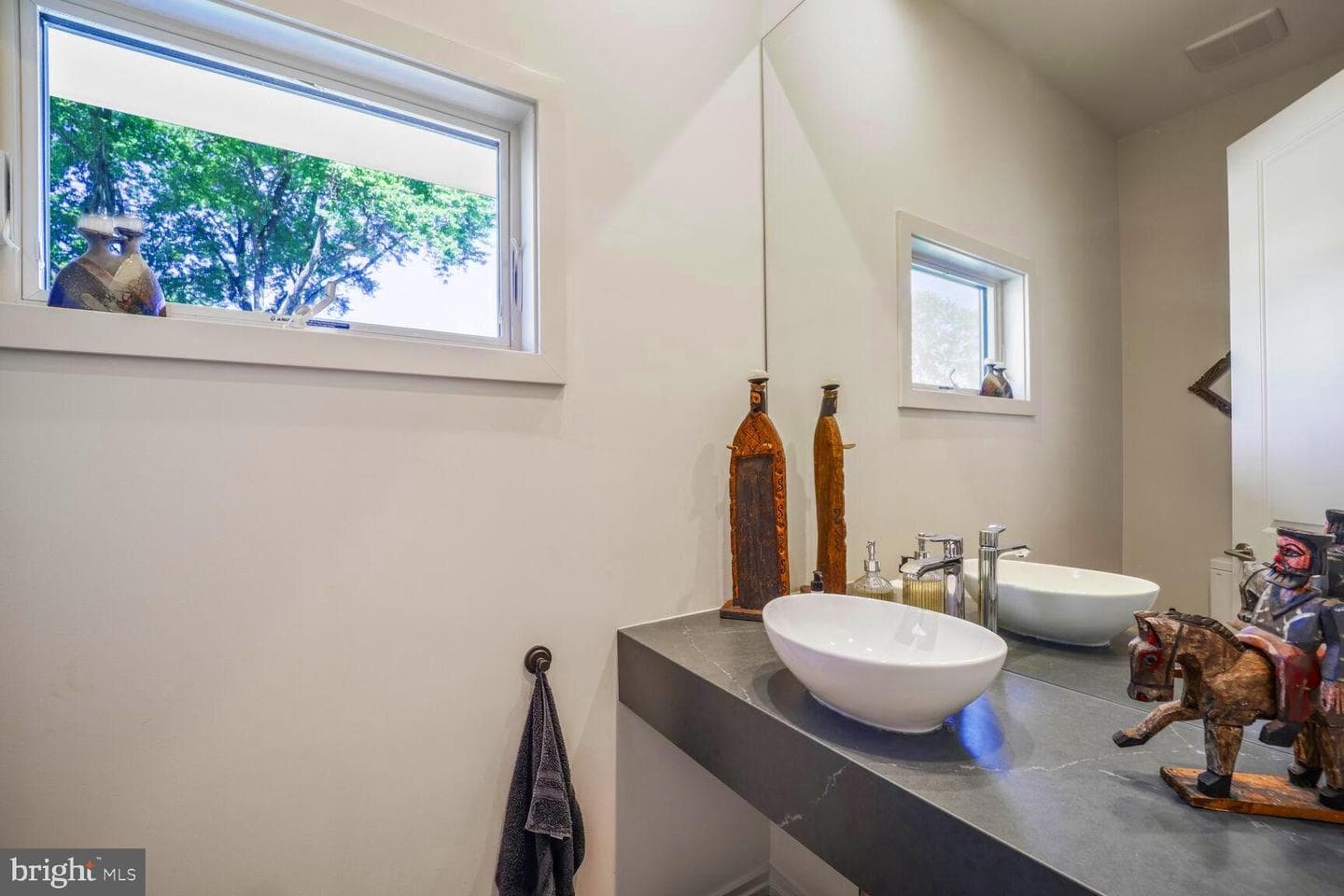 8507 Rayburn Road photo 23
