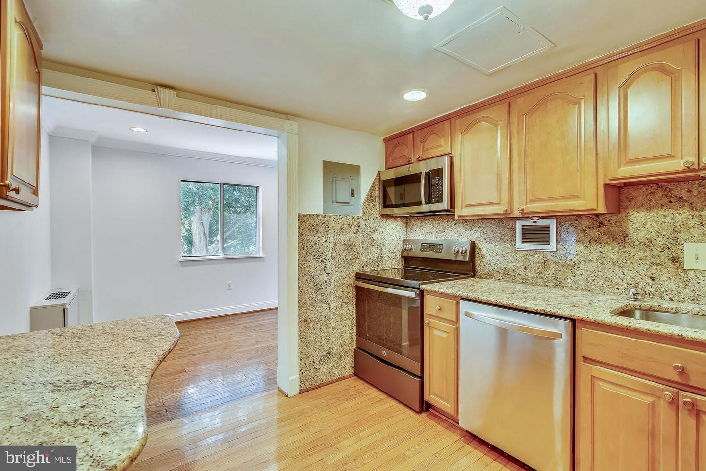 7505 Democracy Boulevard #a-417 photo 7