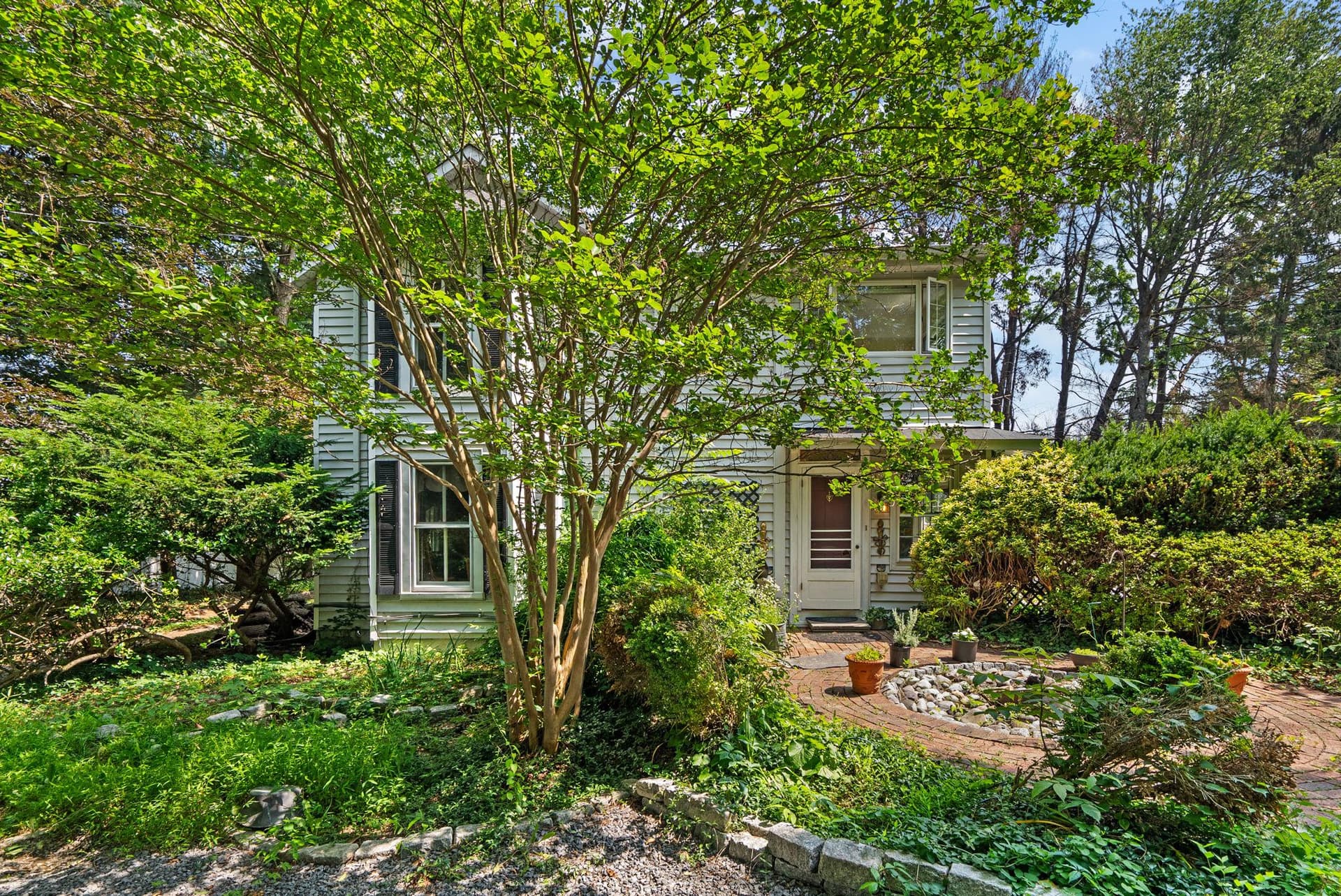 13321 Travilah Rd, Potomac