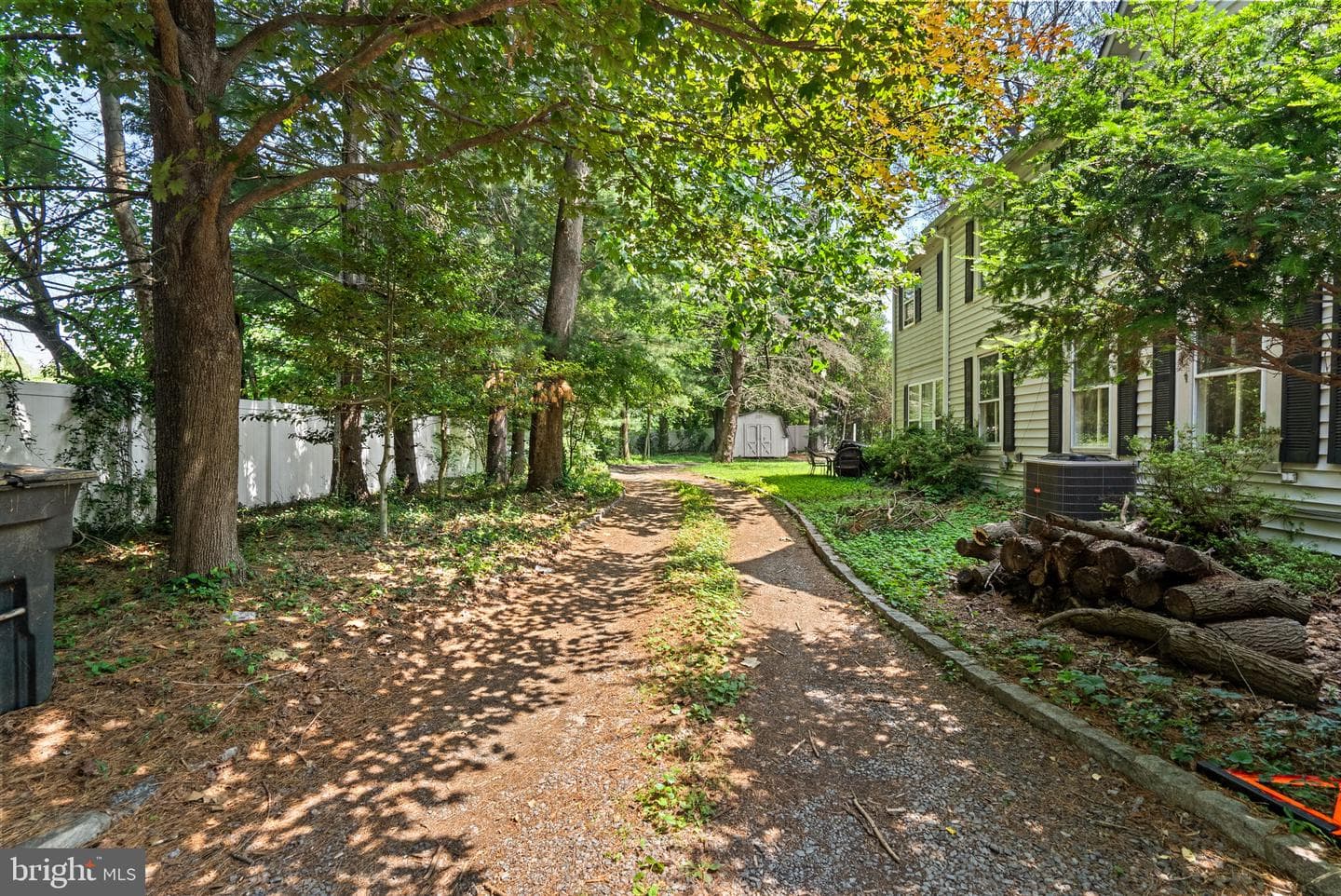 13321 Travilah Rd photo 4