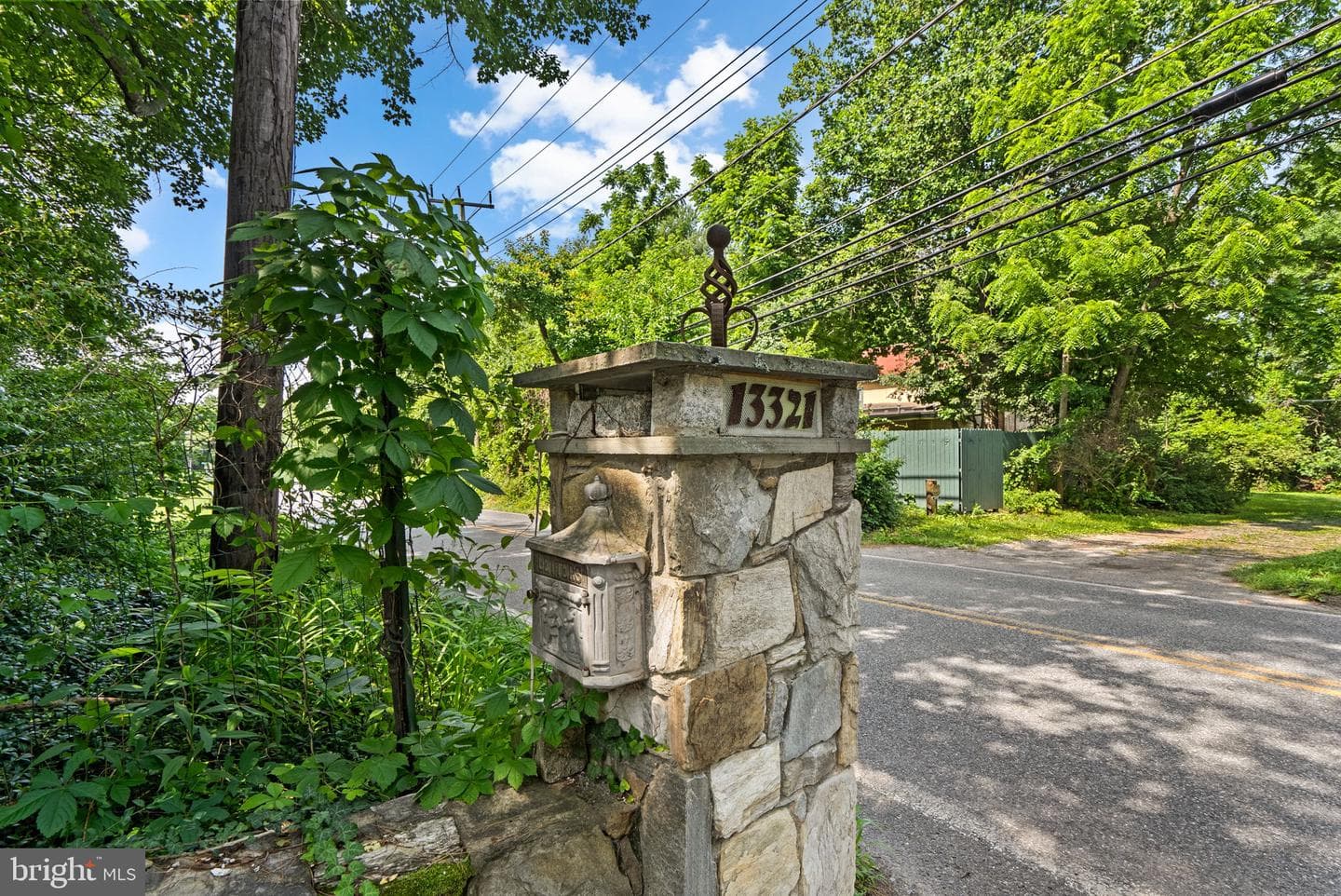 13321 Travilah Rd photo 5