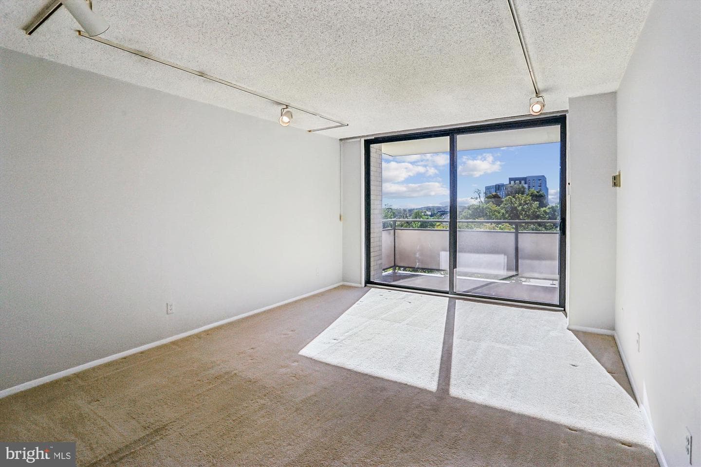 5225 Pooks Hill Road #417n photo 10