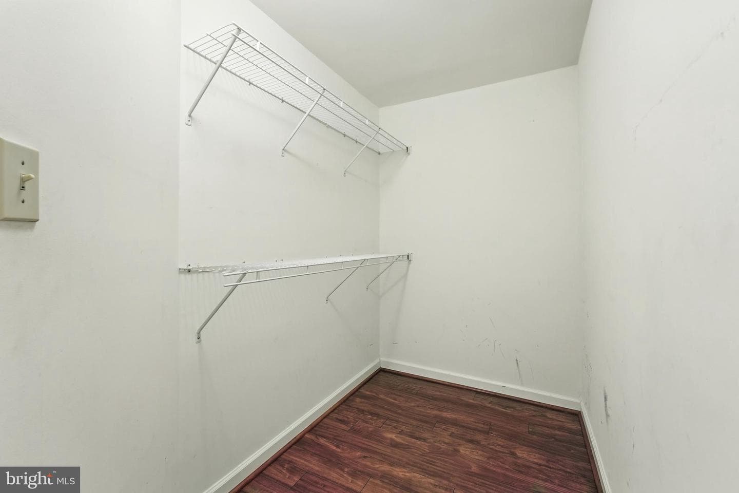 3301 Sir Thomas Drive #6-B-22 photo 26