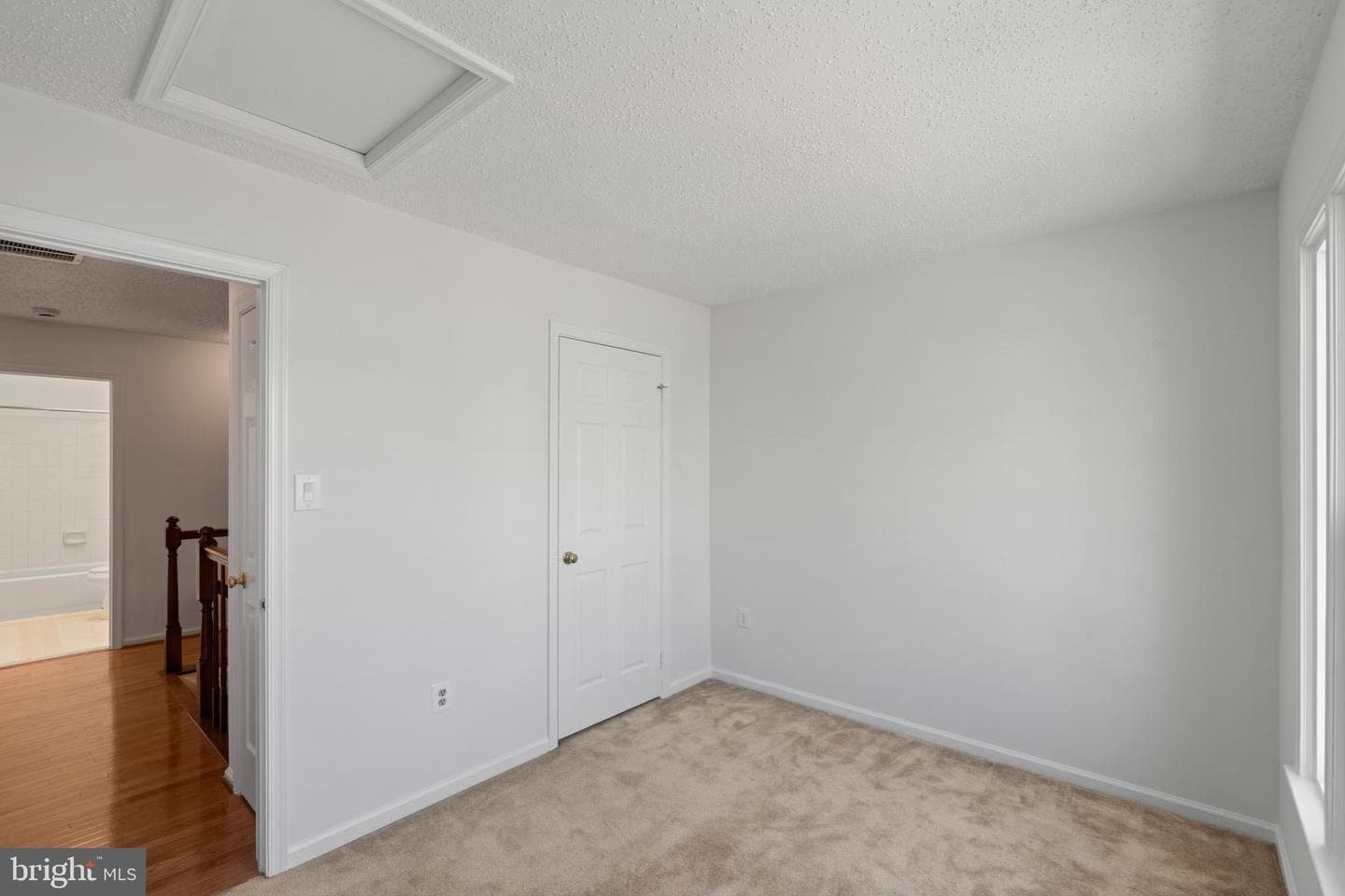 9 Coachlamp Court photo 46