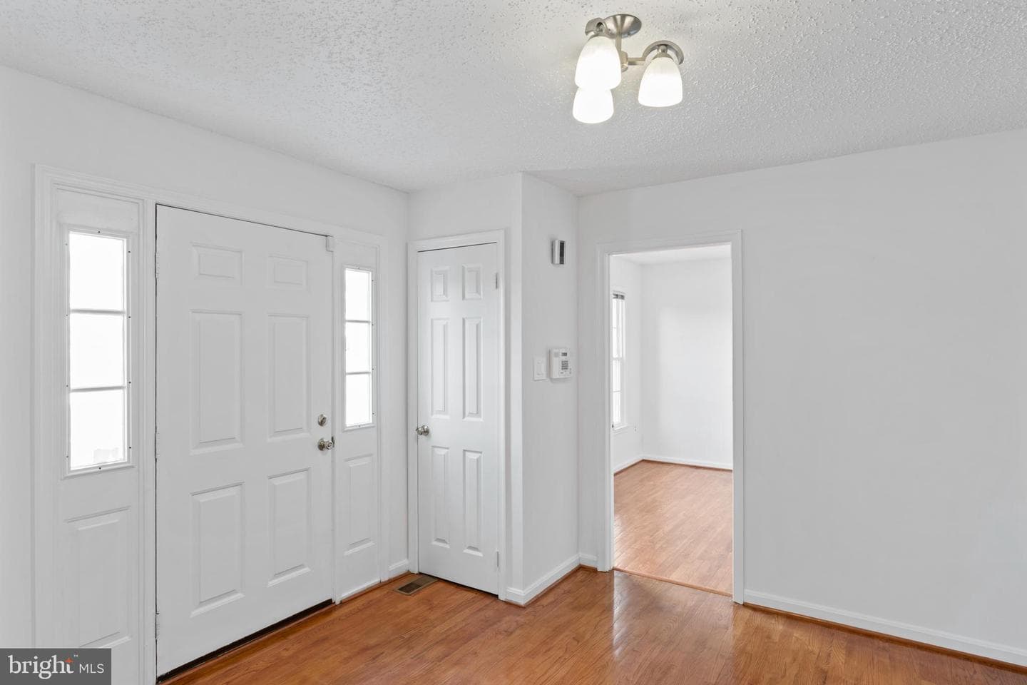9 Coachlamp Court photo 6