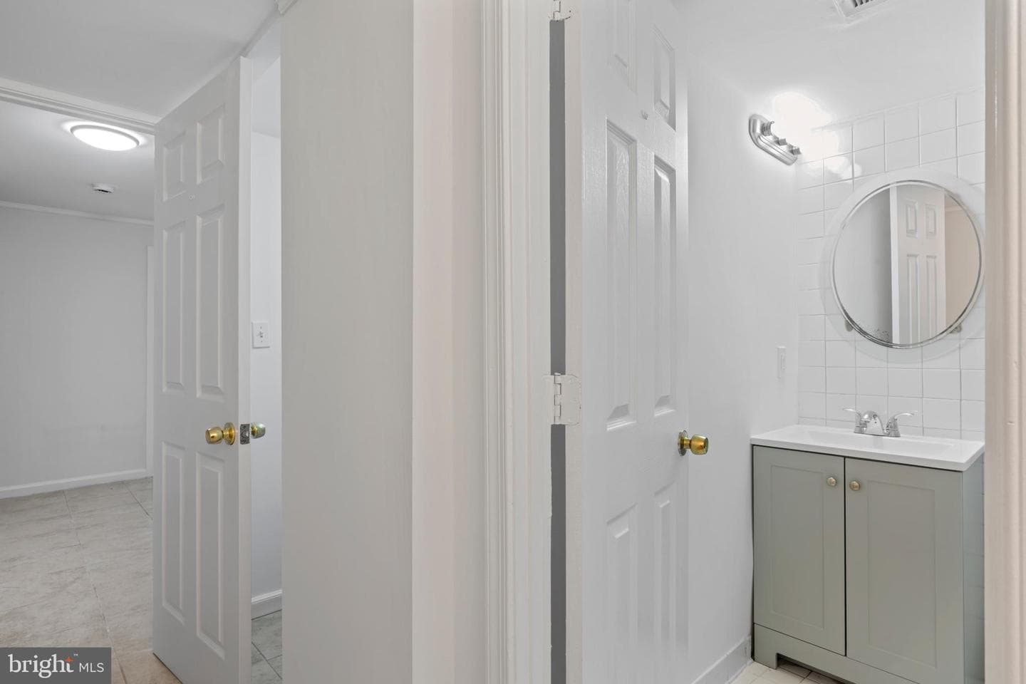 9 Coachlamp Court photo 61