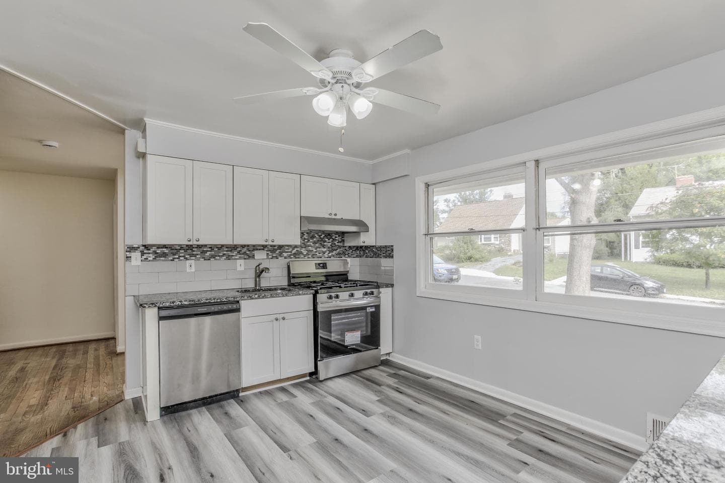 12802 Leahy Drive photo 12