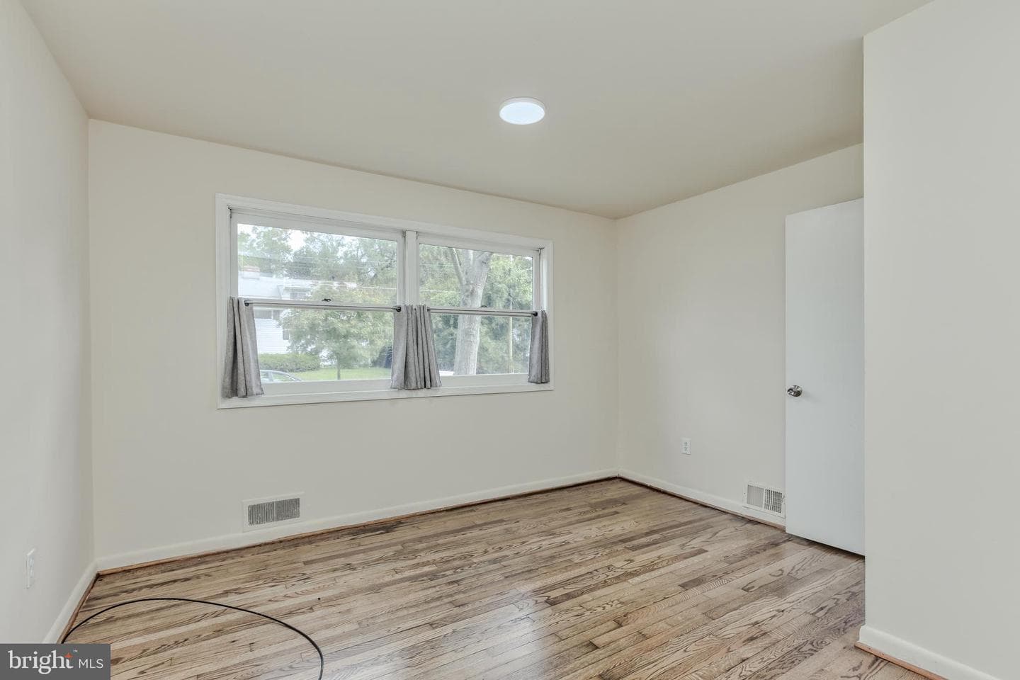 12802 Leahy Drive photo 16