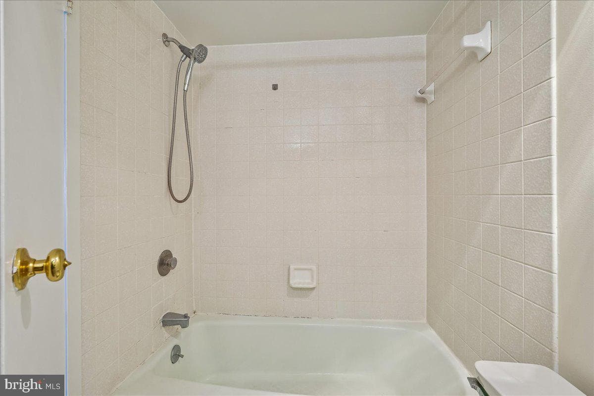 7420 Westlake Terrace #1408 photo 14