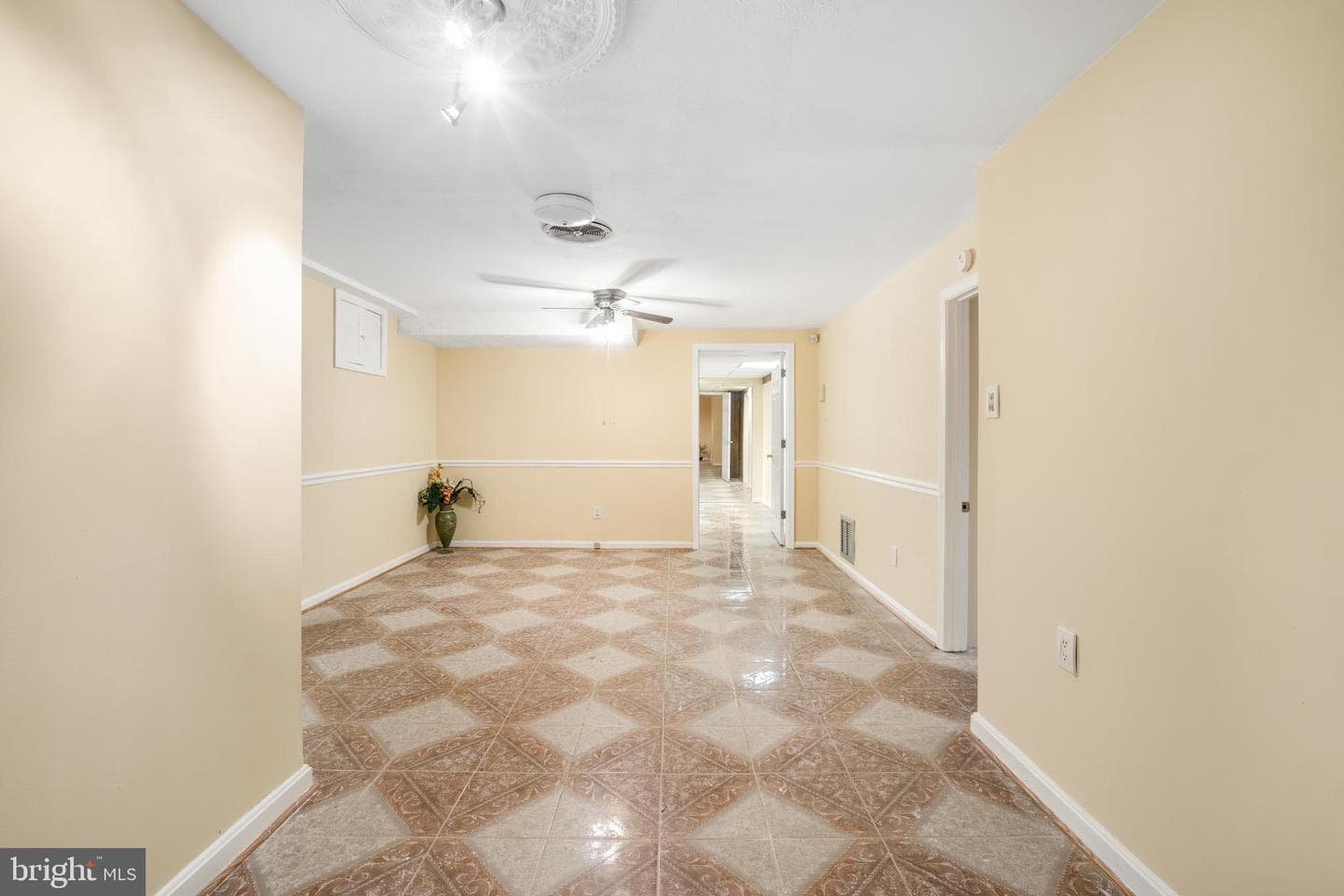 4104 Tulare Drive photo 34