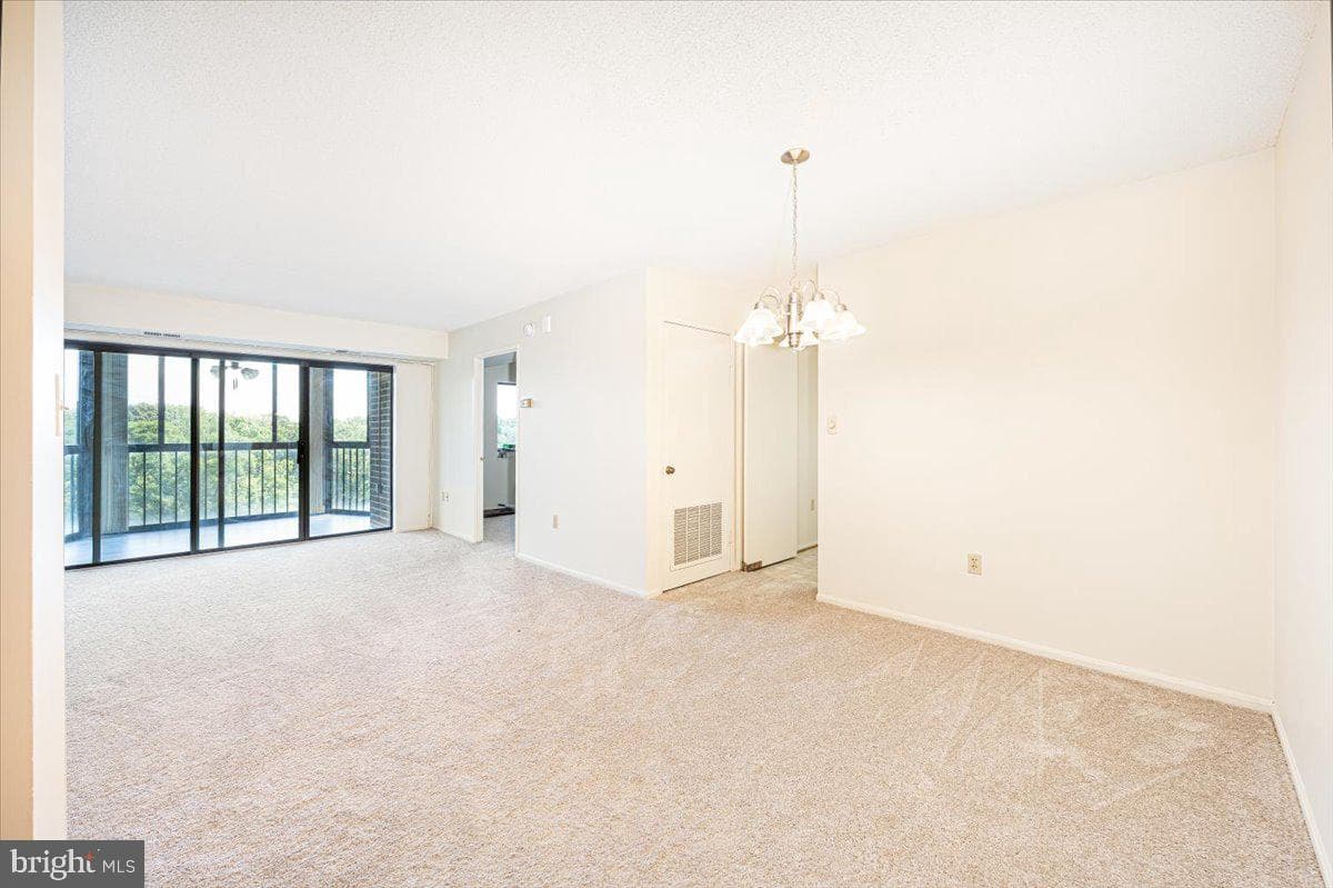 15101 Interlachen Drive #1-807 photo 12