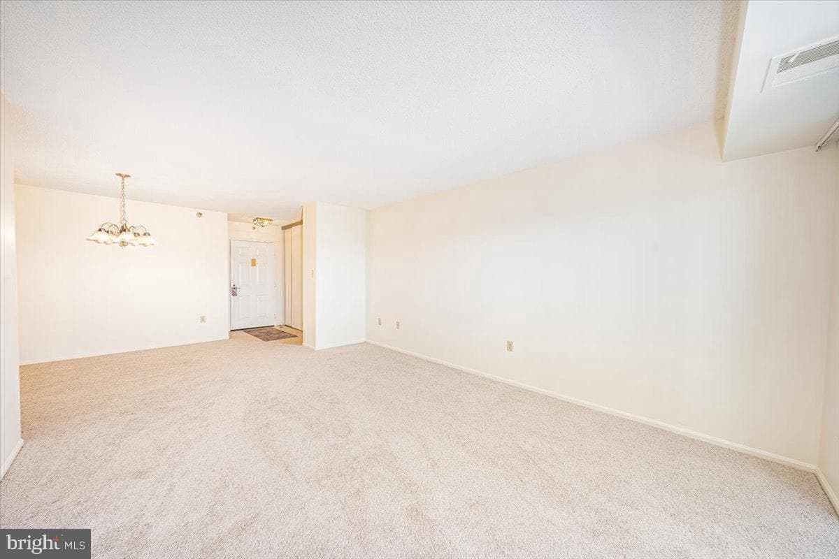 15101 Interlachen Drive #1-807 photo 18