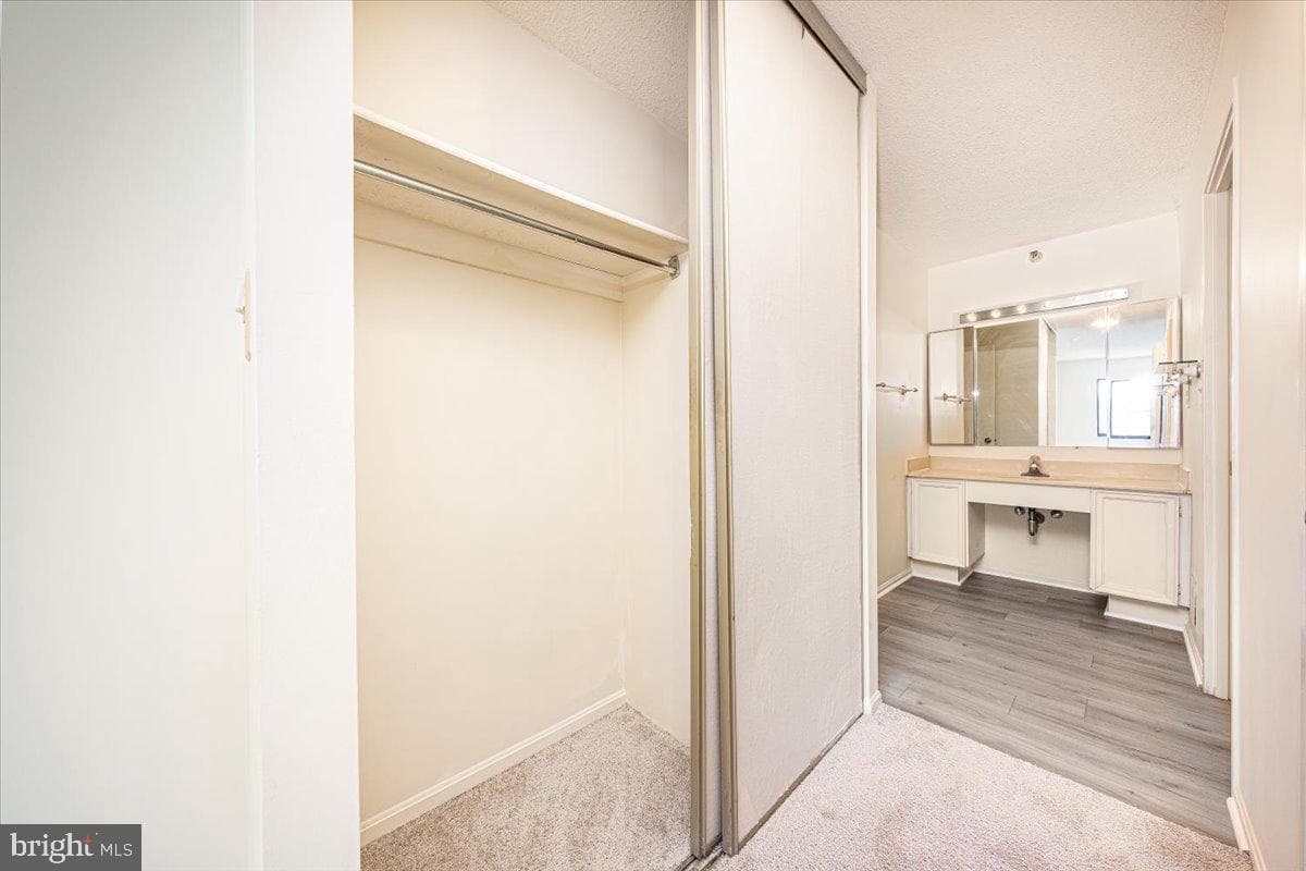 15101 Interlachen Drive #1-807 photo 34
